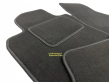 Textil-Fußmatte Volkswagen Caddy Combi 2 schuifdeuren ori. bevest. Compleet 2004 -> Carfit (4946)