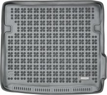 Gummiwanne Dacia Duster 2018-2024 (4x4) mit dem Rand 28 mm