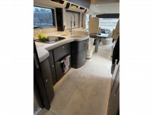 Teppich für Wohnmobile Adria Sonic 700 SL Platinum mit Fahrerkabine ( Fiat ) 2025 Madrid (ADR-053)